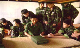 Hàng trăm bạn trẻ học kỹ năng qua khóa HKQĐ do Trung tâm TTN miền Nam tổ chức. Ảnh: H.T.