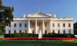 Nhà trắng “cấm cửa” du khách Anh