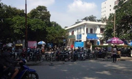 Ngày 3/12 đóng cửa bãi trông giữ xe tạm Bệnh viện Bạch Mai