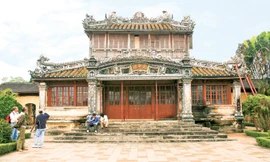 Thái Bình Lâu, nơi vua đọc sách. Ảnh: Lưu Ly.