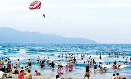 Bãi biển Mỹ Khê, Đà Nẵng. Ảnh: Hồng Vĩnh.