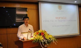 Ông Ðỗ Ðức Hiển - Chánh văn phòng kiêm người phát ngôn Bộ Tư pháp: “Bộ Tư pháp sẽ chỉ đạo các tổ chức, cá nhân có liên quan để xảy ra thiếu sót nêu trên nghiêm túc kiểm điểm”.