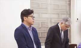 Đại diện GrabTaxi tại tòa. Ảnh: Tân Châu.