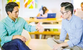 Tony Ngo (trái) và Don Le.