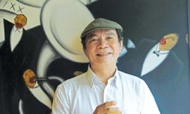 Nguyễn Trọng Tạo khẳng định đêm nhạc tới đây của ông là đầu tiên và cũng là duy nhất. Ảnh: N.M.Hà.