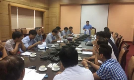 Bộ Y tế tổ chức họp khẩn với các đơn vị trực thuộc.