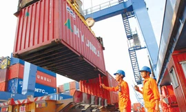 7 tháng, nhập siêu gần 3,4 tỷ USD