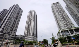 Doanh nghiệp đua nhau xây dựng căn hộ officetel bất chấp rủi ro về mặt pháp lý và nguy cơ phá vỡ quy hoạch. Ảnh: Hiếu Công.