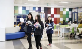 Mục tiêu của đề án là đến năm 2020 đa số thanh niên Việt Nam tốt nghiệp trung cấp, cao đẳng, đại học có đủ năng lực sử dụng ngoại ngữ độc lập​. Ảnh: Nhật Minh.