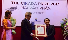 Quanh giải thơ 'Con ve sầu'