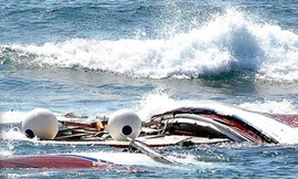 Xác tàu đắm ngày 18/7.