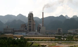 Công nghệ lạc hậu vừa gây thất thoát, lãng phí tài sản, vừa gây ô nhiễm môi trường. Ảnh: Như Ý.