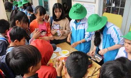 Tổ chức sân chơi khoa học vui cho trẻ em.