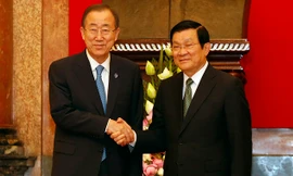 Chủ tịch nước Trương Tấn Sang và Tổng thư ký LHQ Ban Ki-moon trong cuộc họp báo chung hôm 22/5. Ảnh: Trúc Quỳnh.