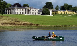 Khách sạn sang nhất thế giới