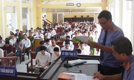 Quang cảnh phiên tòa. Ảnh: Tuổi trẻ