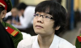 Huyền Như tiếp tục hầu tòa