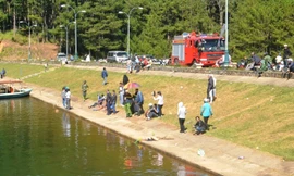 Vận động góp tiền thuê thợ lặn tìm thi thể đồng nghiệp