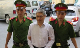 Bị cáo Nguyễn Xuân Sơn.