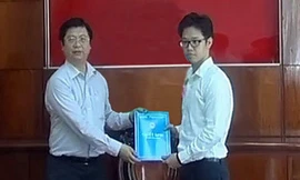 Không trả lời về hồ sơ Đảng của Vụ phó Vũ Minh Hoàng