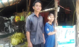 Học sinh lớp 1 bị đuổi vì “quá tuổi” đã được học trở lại