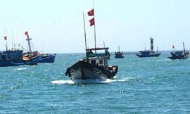 Những chuyến ra khơi nặng nỗi lo