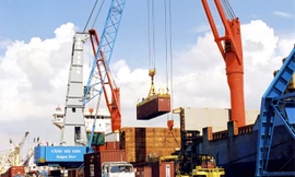 Nhập siêu năm 2017 sẽ ở mức 5 tỷ USD