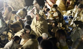 Người Phát ngôn Bộ Ngoại giao Việt Nam Lê Hải Bình cho biết, chưa có thông tin người Việt Nam bị nạn trong hai vụ động đất xảy ra tối thứ Năm và sáng thứ Bảy ở Nhật Bản. 