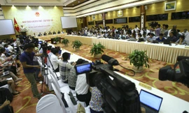 Toàn cảnh cuộc họp báo công bố nguyên nhân cá chết chiều ngày 30/6. Ảnh: Như Ý.