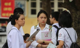 Thí sinh tại một kỳ thi tuyển vào lớp 10 ở Hà Nội. Ảnh: N.H.