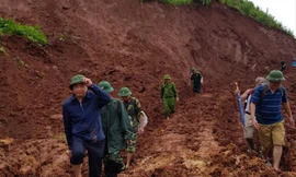 Người dân cần được hỗ trợ các thiết bị cảnh báo lũ quét, sạt lở nhằm giảm thiểu thiệt hại. Ảnh: Bình Phương.