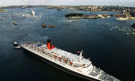 Khách sạn nổi ở Dubai.