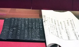 Một phiên bản Mộc bản khẳng định chủ quyền của Việt Nam ở Hoàng Sa.