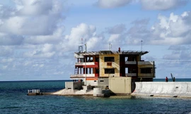 Một góc đảo Đá Lớn tại Trường Sa. Ảnh: Xuân Tùng.