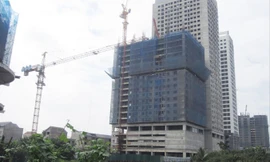 Công trình chỉ bị đình chỉ toàn diện khi đã kịp thi công 18 tầng không có GPXD.