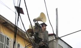 Loa phường nay không còn nhiều tác dụng ở đô thị. Ảnh: Như Ý.