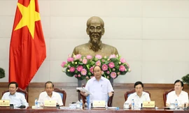 Thủ tướng chủ trì cuộc họp của Thường trực Chính phủ về tăng trưởng kinh tế.