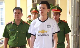 BS Hoàng Công Lương trong lần bị công an bắt tạm giam. Ảnh: Tư liệu.