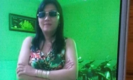 Ảnh Lê Thị Ly trong hình nền trên điện thoại di động của nghi can.