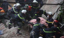 Hiện trường vụ sập nhà.