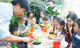 Các khóa học kỹ năng sống, khóa học trải nghiệm được nhiều phụ huynh chọn lựa cho con dịp hè này.