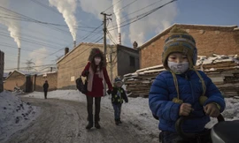 Quá nhiều nhà máy điện than là một trong những nguyên nhân chính gây ô nhiễm không khí tại Trung Quốc. Ảnh: Getty Images.