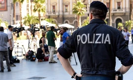 83% cảnh sát Ý cáo ốm đêm Giao thừa
