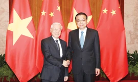 Tổng Bí thư Nguyễn Phú Trọng hội kiến Thủ tướng Trung Quốc Lý Khắc Cường. Ảnh: TTXVN.