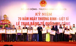 Gần 500 liệt sĩ được công nhận sau hàng chục năm hy sinh