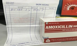 Thuốc kháng sinh mua tại chợ thuốc tân dược Hapu không hóa đơn.