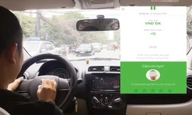Có mức thu nhập từ 15 đến 20 triệu đồng/tháng nhưng 75% số này tài xế không được Grab, Uber thực hiện đóng thuế .Ảnh: Trọng Đảng.