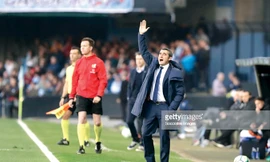 Áp lực đè nặng HLV Valverde sau khi Barca bị loại khỏi Champions League. Ảnh: GETTY IMAGES.