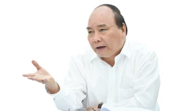 Thủ tướng Nguyễn Xuân Phúc chỉ đạo điều tra làm rõ, xử lý nghiêm những sai phạm của các cơ sở đóng tàu cá vỏ thép. Ảnh: PV.