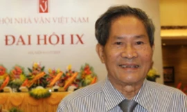 Nhà văn, nhà báo Lê Văn Ba.